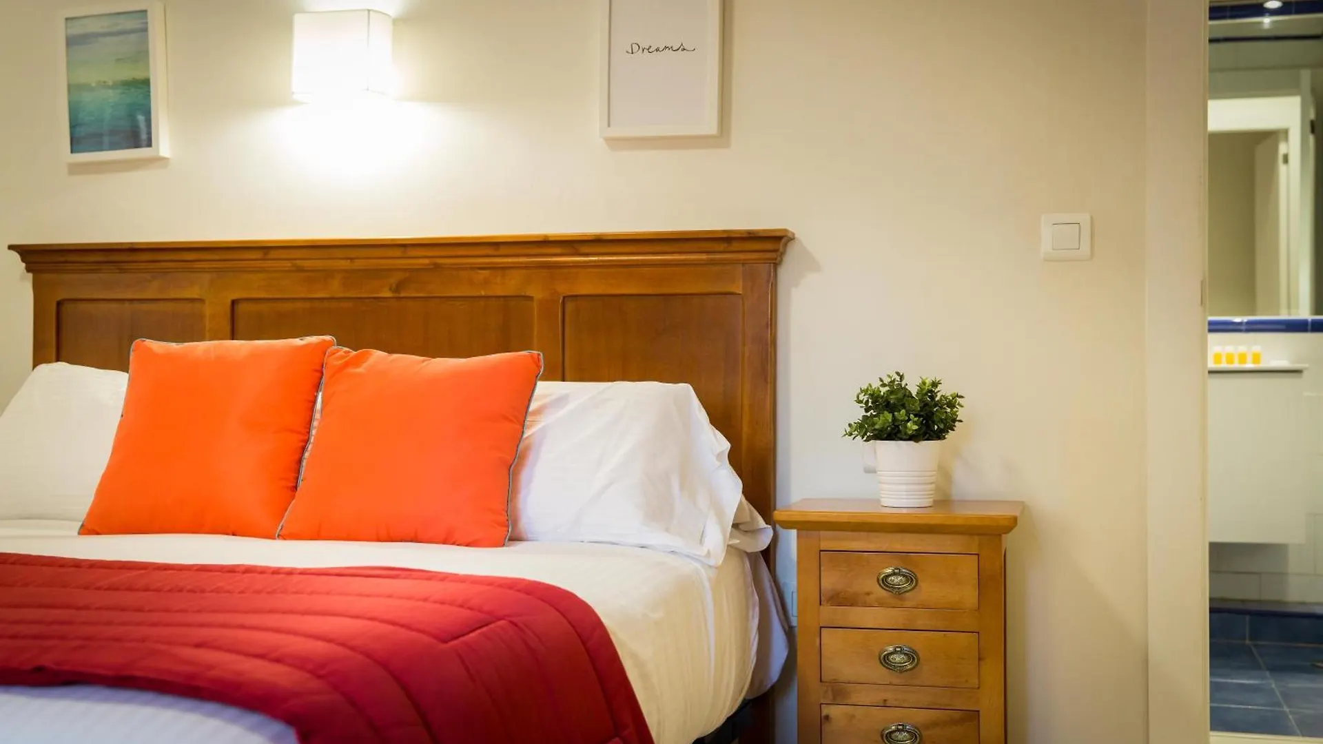 Apartments Holidays2Malaga City Center  Malaga