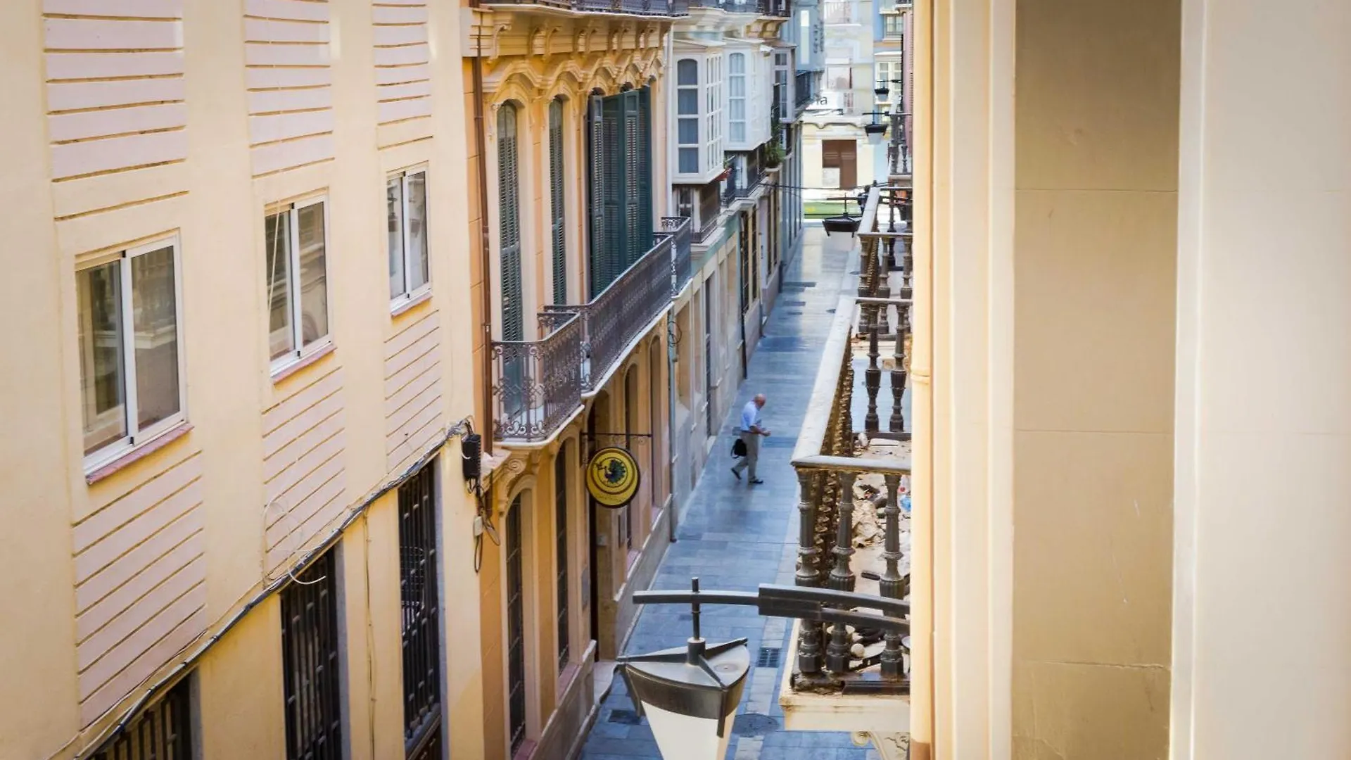 Apartments Holidays2Malaga City Center Spanien