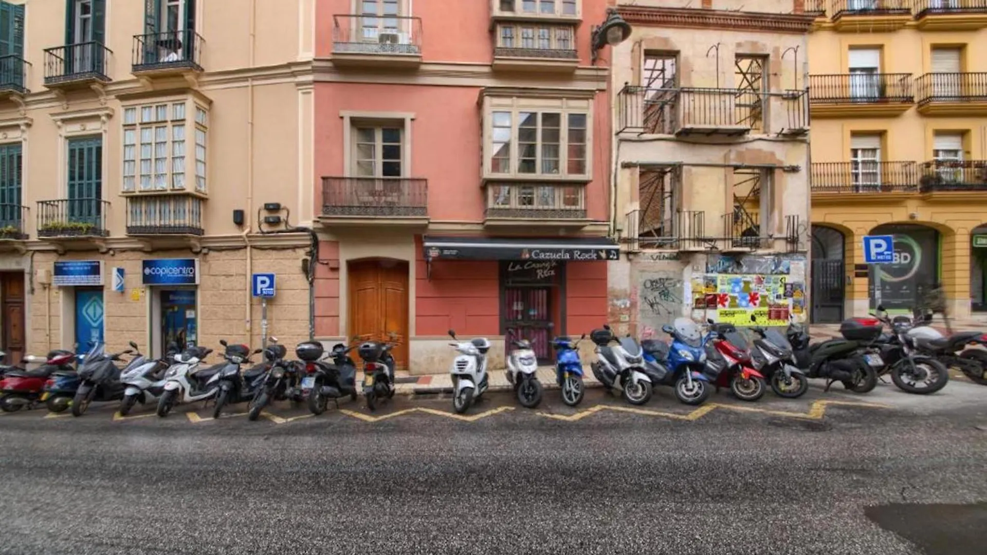 Apartments Holidays2Malaga City Center Spagna