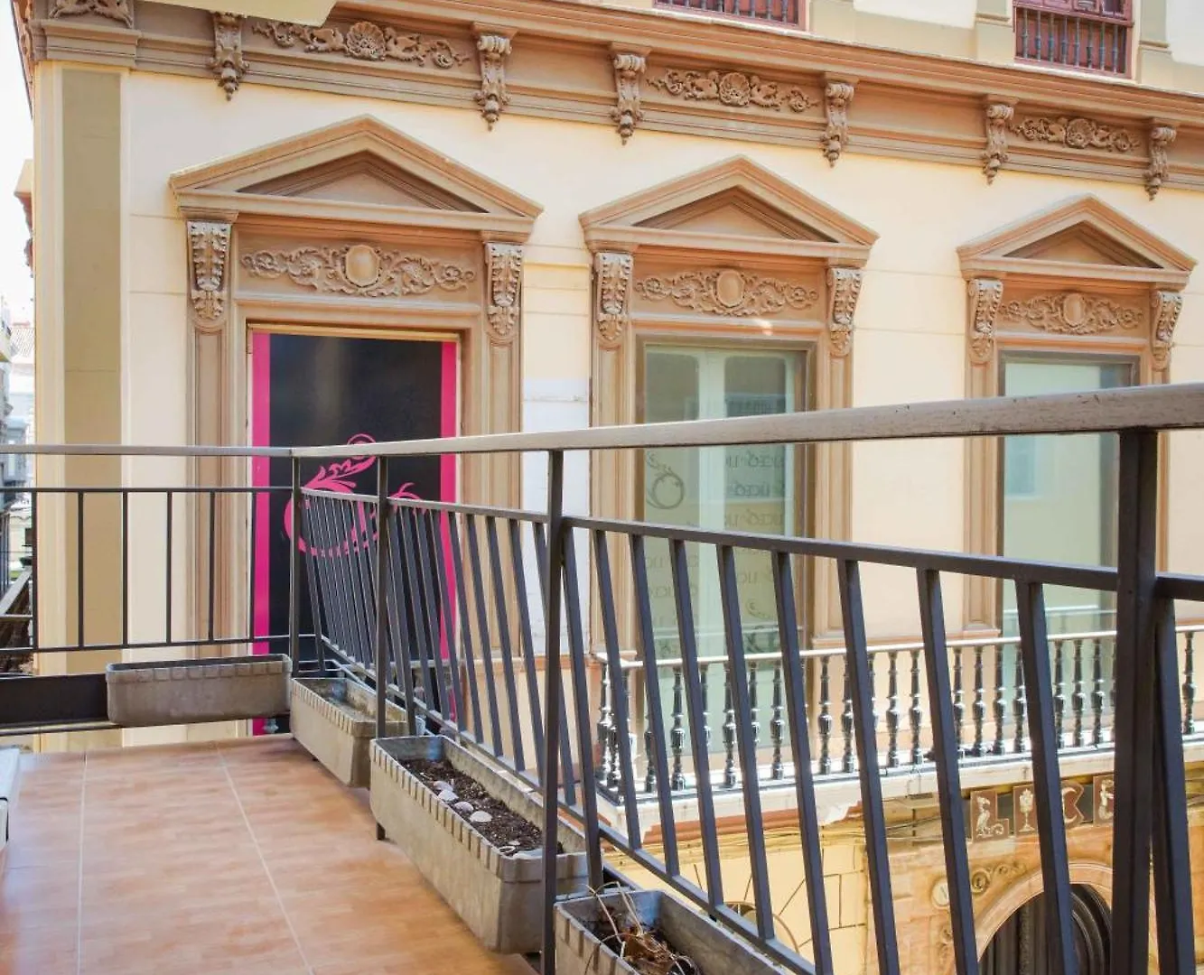 Apartments Holidays2Malaga City Center 0*,